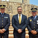 A la derecha Juan Jose Florido oficial jefe de Unidron