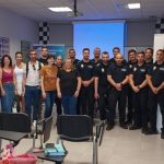 Foto de familia de los participantes en el curso