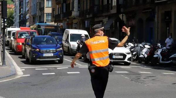 Sentencia Judicial a favor de un agente de movilidad de San Sebastián que no posee el PL2 de Euskera 13 Agente de movilidad en San Sebastian