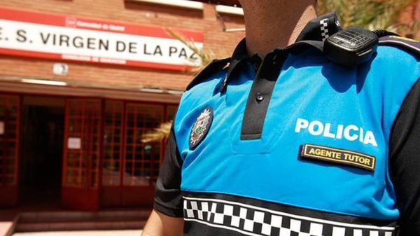 Comienza la aventura del curso 2025-2026, también para los Agentes Tutores 11 Agente tutor de la Policia Local de Alcobendas