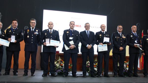 Entrega de distinciones en el IV Encuentro de las Policias Locales de la Region de Murcia