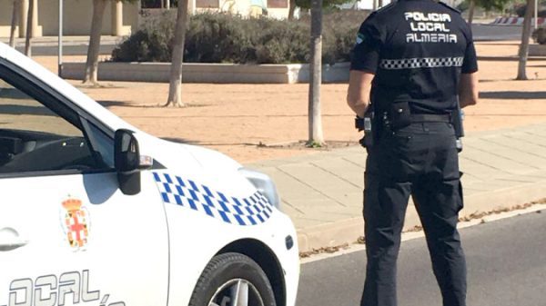 La Policía Local de Almería captura a un taxista que se fugó tras atropellar a un motorista en Madrid 10 Policia Local de Almeria
