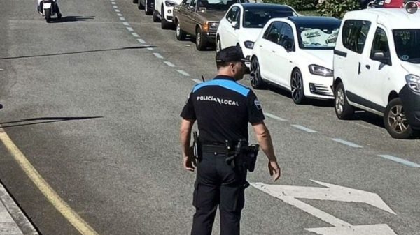 Detenido en Redondela el fugitivo que huyó con un coche robado en Poio tras otra persecución policial 10 PL Poio solo