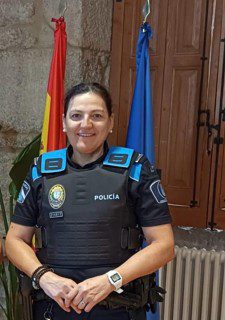 Patricia Fernandez David jefa de la policia de Ponteareas