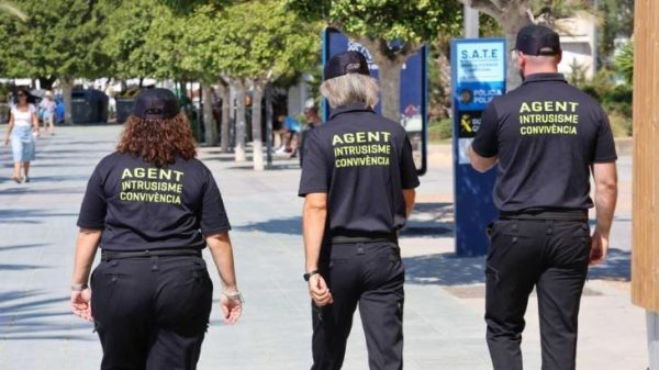 Sant Antoni incorpora a los Agentes de Intrusismo y Convivencia para reforzar la seguridad 10 Policia convivencia