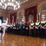 Baile del arresku en honor de la Policia Municipal de Bilbao