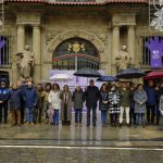 Pamplona intensifica su compromiso contra la violencia digital que afecta a siete de cada diez mujeres 3 Concentracion en Pamplona contra la violencia de genero con participacion de la Policia Municipal