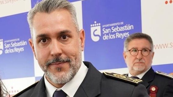 En primer plano Luis Antonio Moreno