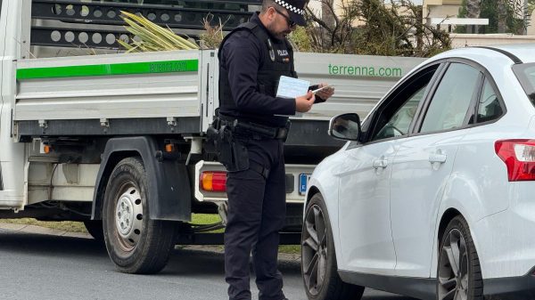 La Policía Local de Aljaraque pone en marcha una campaña sobre la correcta domiciliación de vehículos 14 Policia Local de Aljaraque