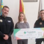 La unión policial que abraza a la infancia frente al cáncer 2 Acto de entrega del cheque solidario