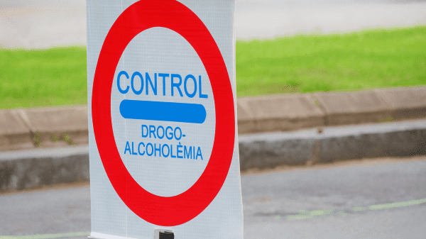 La DGT activa una semana de controles de alcohol y drogas 11 Control de alcohol y drogas