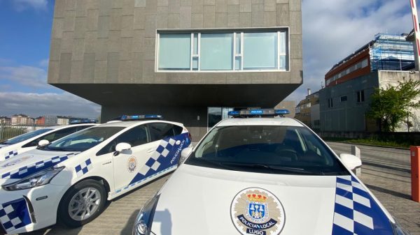 Detenido en Lugo por agredir a un policía local tras un altercado en un bar 12 Pl Lugo