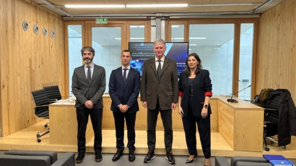 Unai Moreno, policía local de Soria: talento azul “cum laude” 9 Unai Moreno en la defensa de la Tesis ante el Tribunal