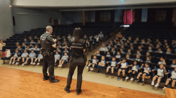 Fotografia de charla educativa