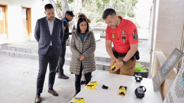 Presentacion de los nuevos dispositivos taser