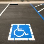 tarjeta de aparcamiento para personas con movilidad reducida 1140x703 1
