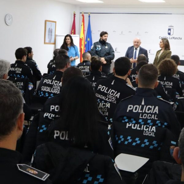 38 agentes inician en Castilla-La Mancha los cursos de ascenso a subinspector, inspector y oficial 6 DESTACADA 38 agentes de Policia Local CLM limpia