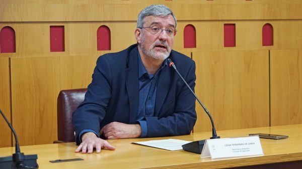 La Policía Local de Vitoria-Gasteiz cierra su primera campaña específica sobre VMP con 177 vehículos controlados y 58 denuncias 24 El concejal de Seguridad de Vitoria