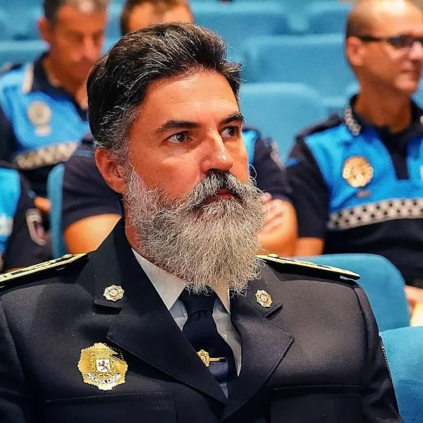 El jefe de la Policía Local de León considera innecesaria una comisión para otorgar los reconocimientos del Cuerpo 6 El jefe de la Policia Local de Leon