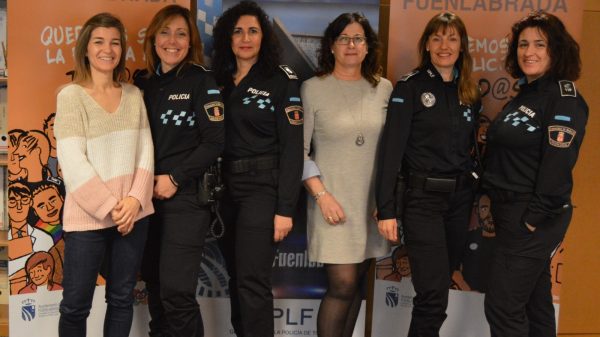 Mujeres policia y trabajadoras del Area de Seguridad de la Policia Local de Fuenlabrada